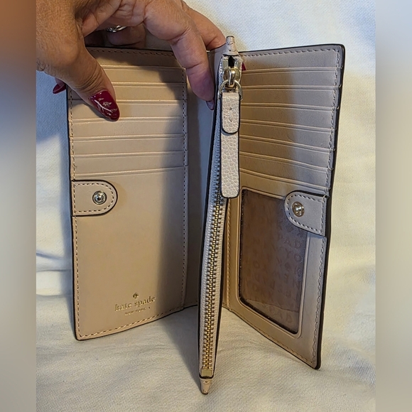 Kate Spade Light Tan Medium Wallet - Picture 2 of 6
